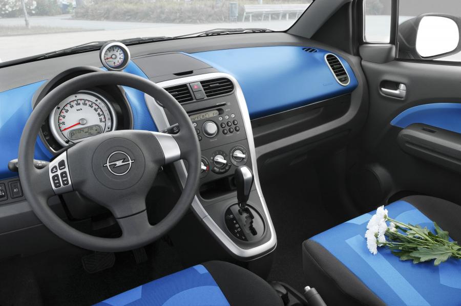 Opel Agila 2008 года  (фото 46 из 107)